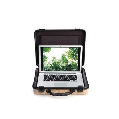 Hemp laptop case with computer